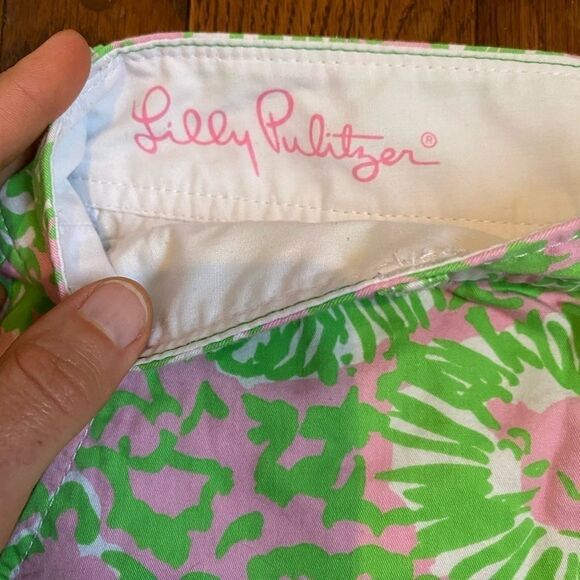 LILLY Pulitzer pink and green Callahan shorts - Picture 5 of 9